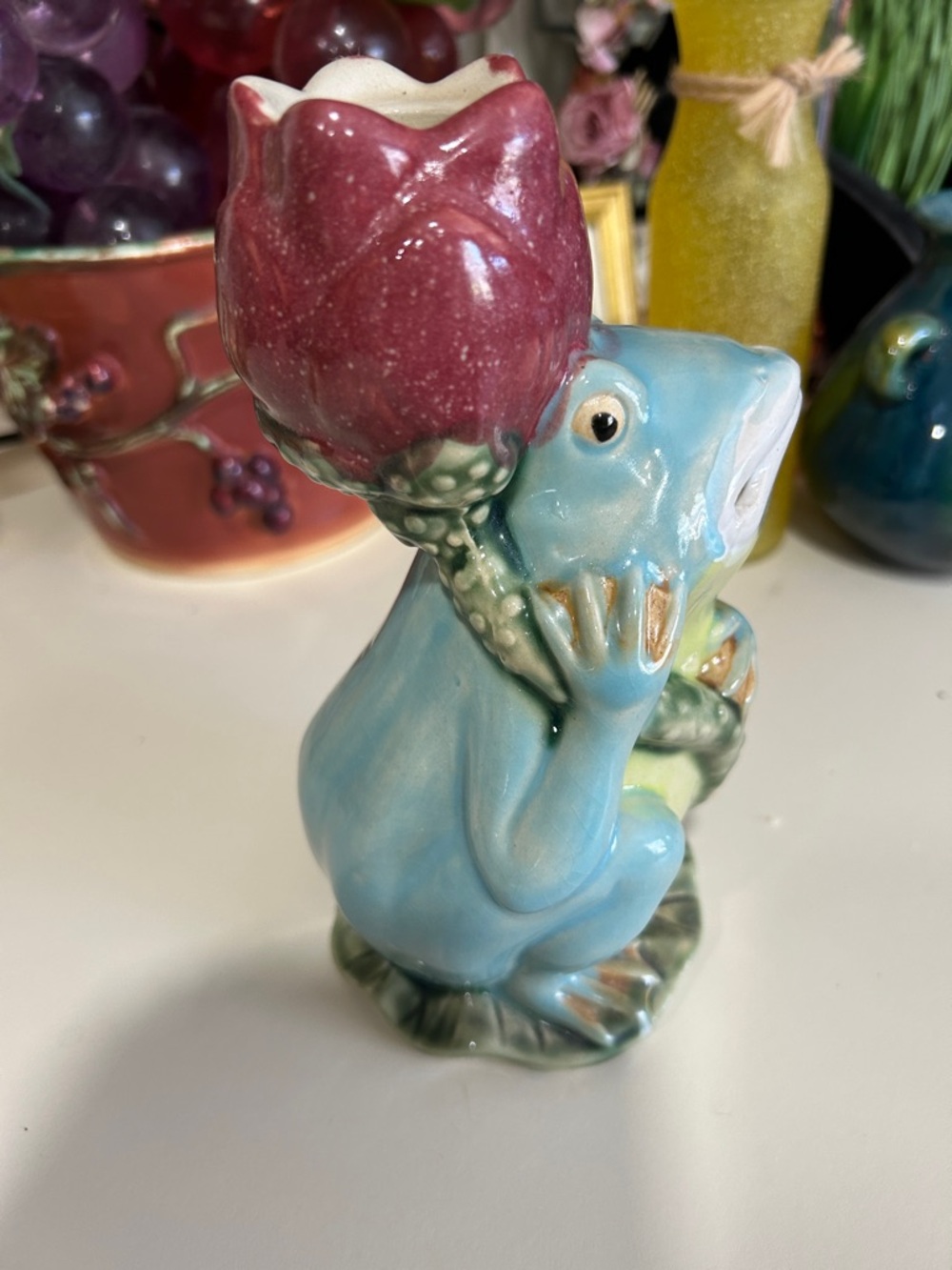 Blue Frog Figurine with Red Tulip holds a tapered candle - Decorative Accent - Picture 4 of 8